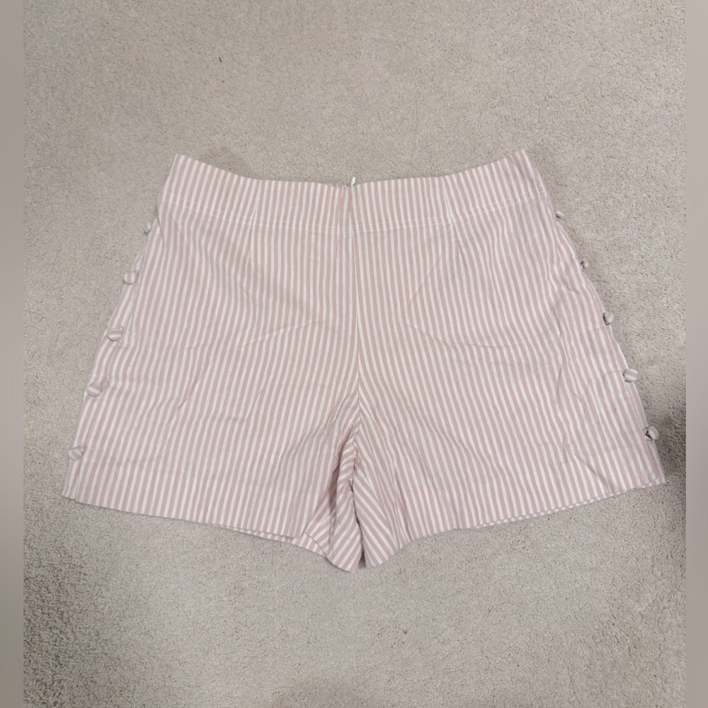 Club Monaco High waisted Pale Pink Striped Shorts Size 4